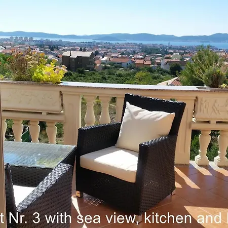 Marica Amazing View 아파트